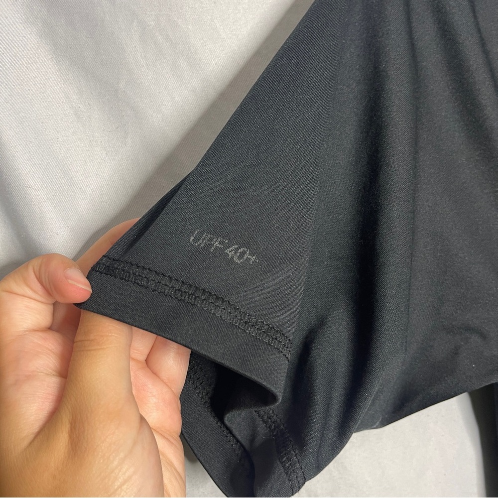 Nike Swim Black Dri-Fit Rash Guard - Picture 3 of 9